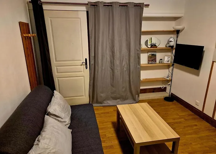 Cozy & Quiet Studio, Comfortable, Free Parking Appartement Dijon