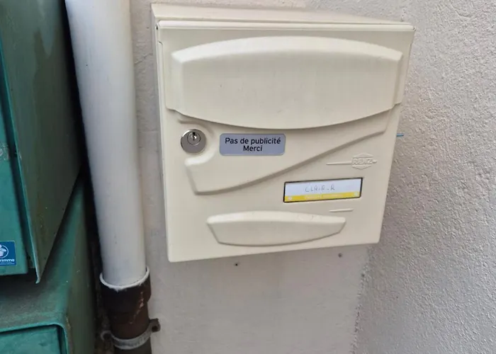 Cozy & Quiet Studio, Comfortable, Free Parking Dijon